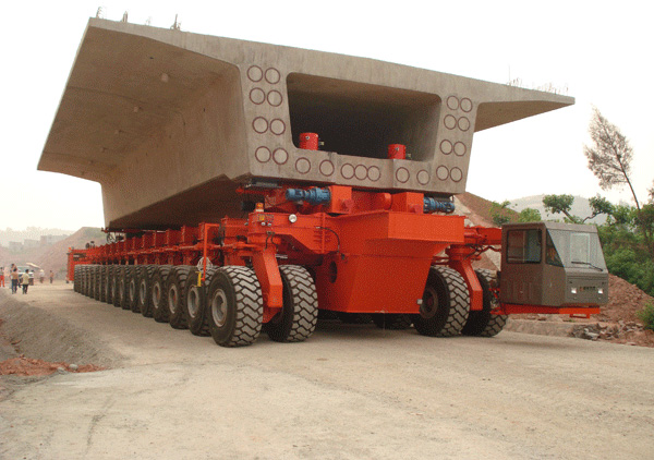 龍派輪胎式運梁車 龍派輪胎式運梁車